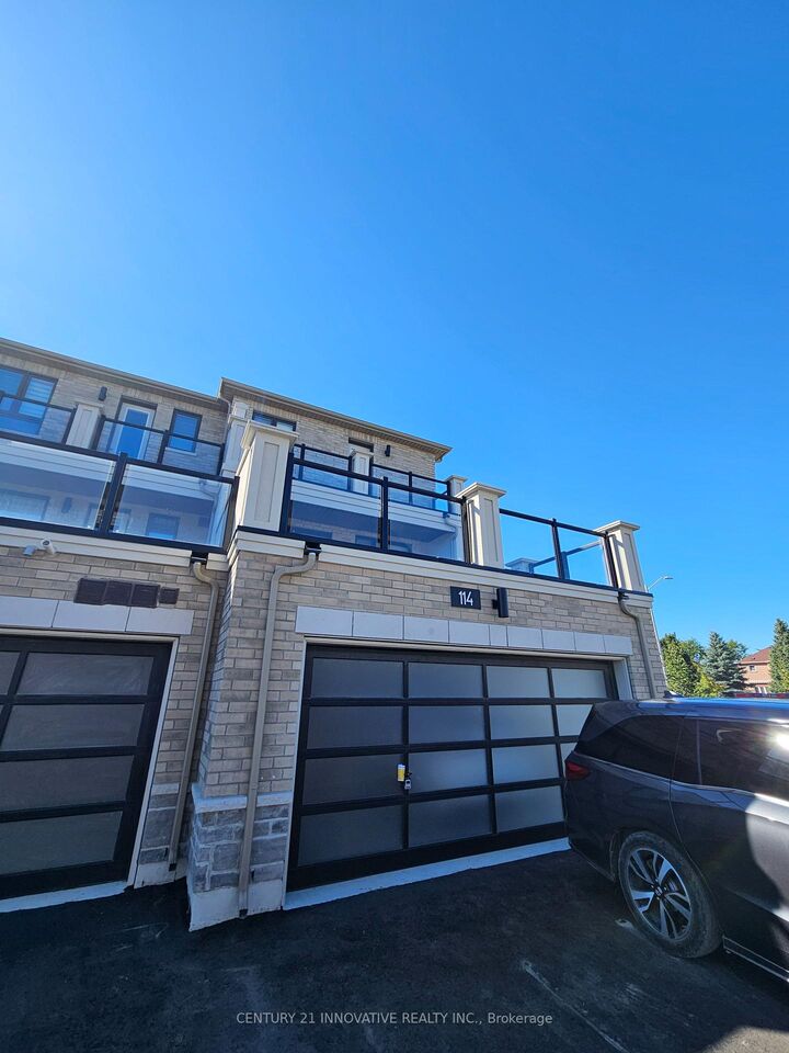 Property Photo:  114 Robert Eaton Avenue  ON L3S 0G1 