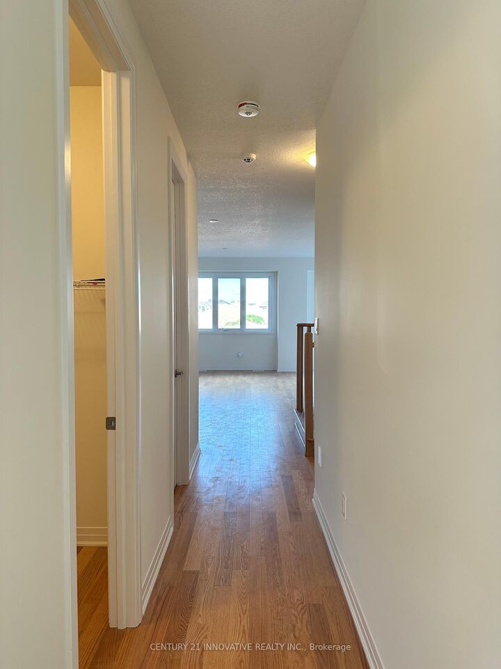 Property Photo: 202 Port Crescent ON L3B 3J3