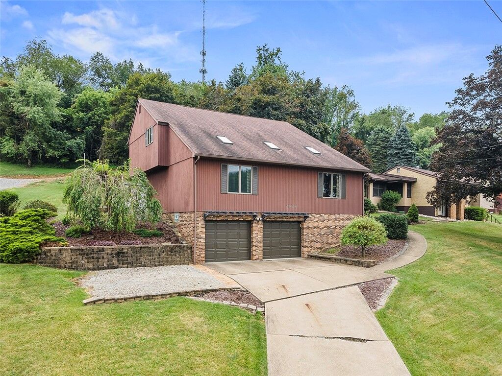 Property Photo: 2628 Washington Blvd PA 15045