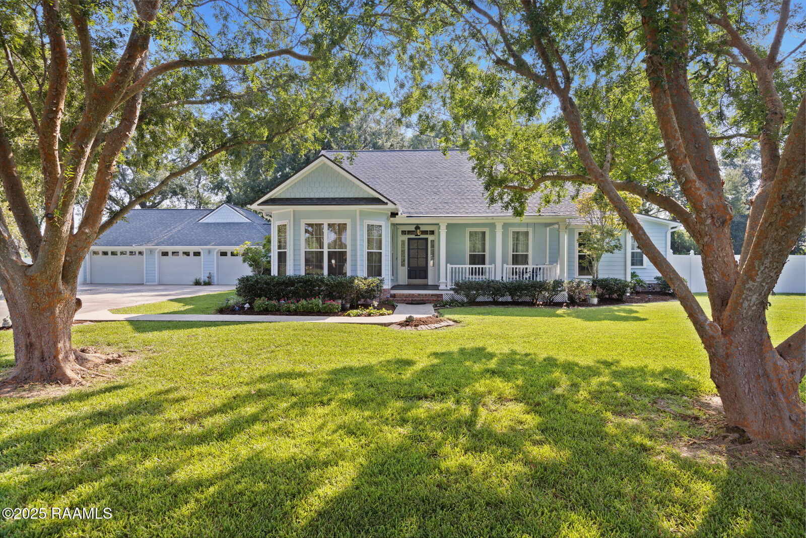 Property Photo:  172 Grove Park Road  LA 70512 