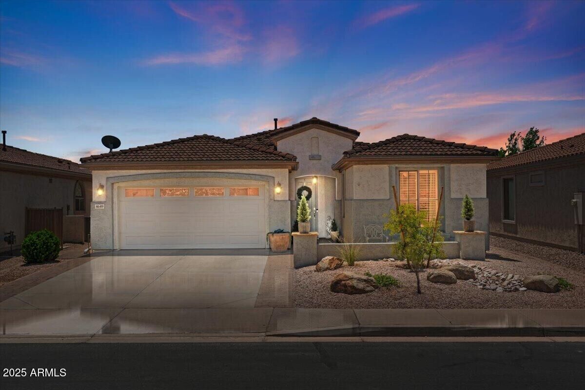 Property Photo:  4649 E Sourwood Drive  AZ 85298 