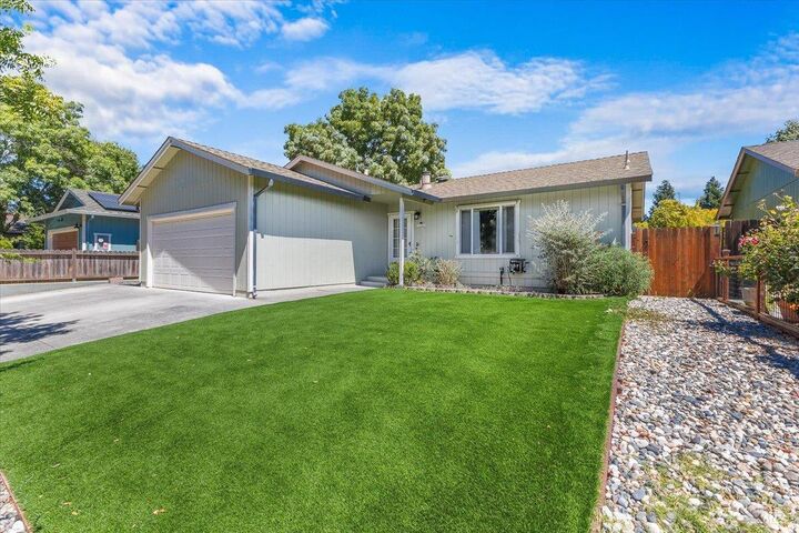 Property Photo: 1128 Pippin Circle CA 95407