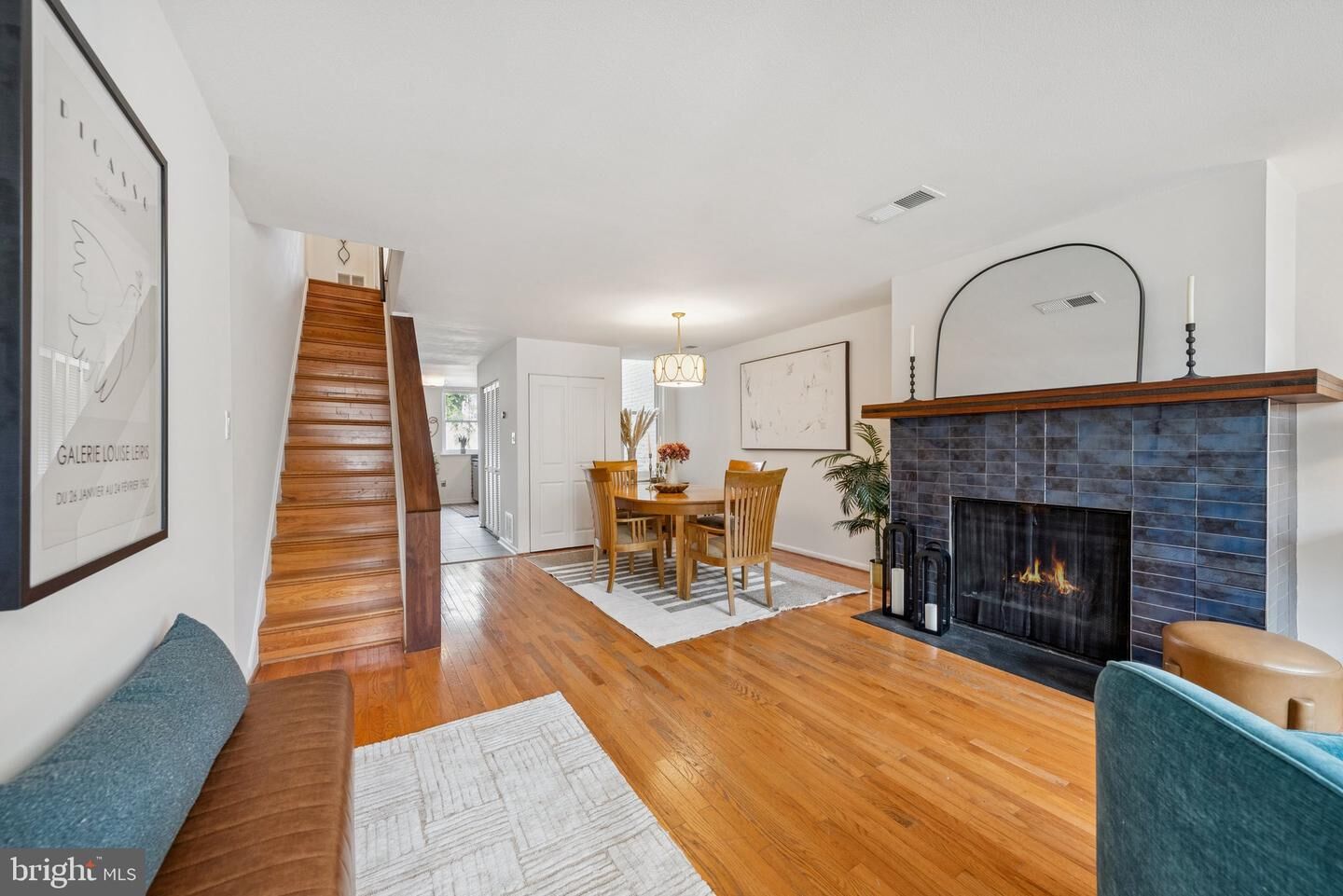 Property Photo:  1332 Emerald Street NE  DC 20002 