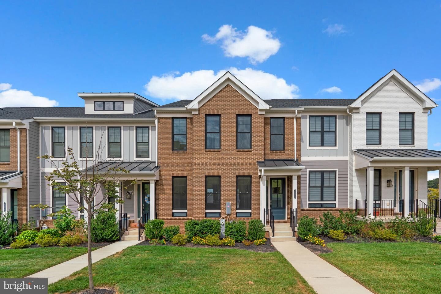 Property Photo: 3006 Mount Villa Parkway MD 21042