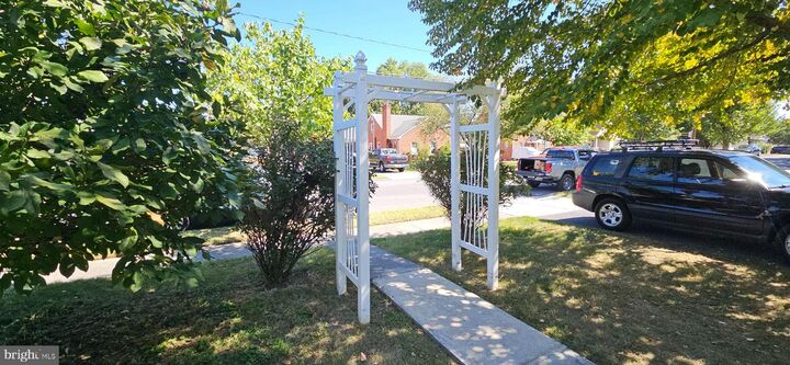 Property Photo: 939 Woodland Avenue VA 22601
