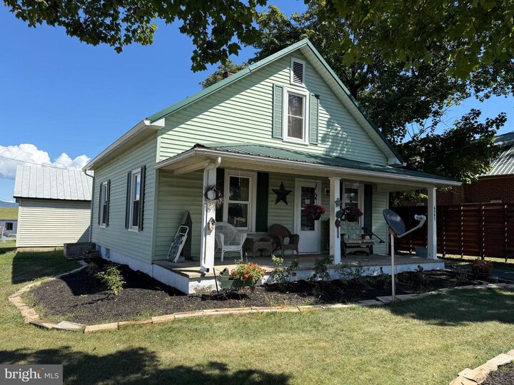 Property Photo: 6595 Upper Strasburg Road PA 17246
