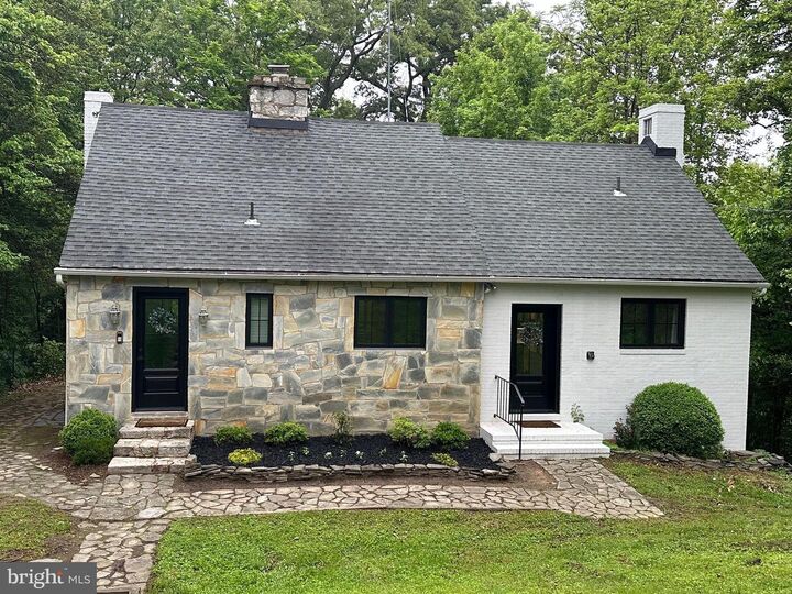 Property Photo: 6033 Whipsawason Road VA 22485