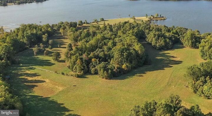 Property Photo:  6033 Whipsawason Road  VA 22485 