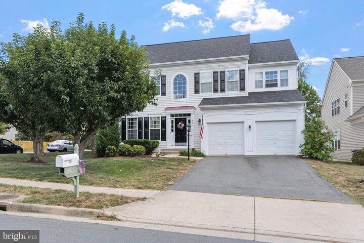 Property Photo:  8931 Yellowleg Court  VA 20155 