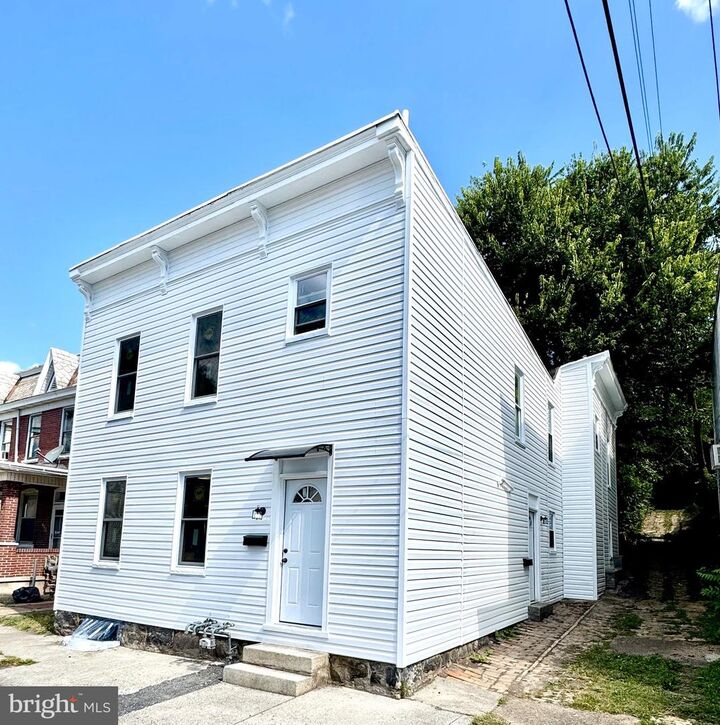 449 Columbia Street  Cumberland MD 21502 photo