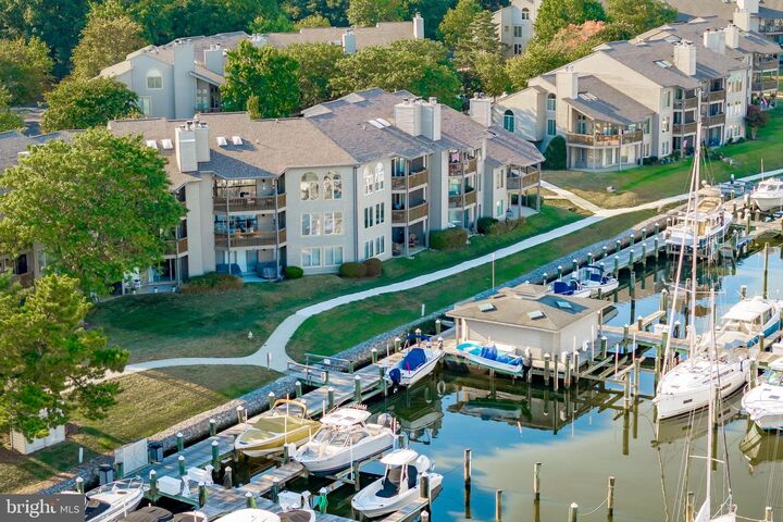 Property Photo: 7044 Harbour Village Court 102 MD 21403