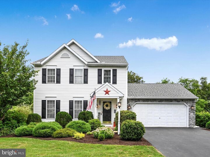13 Fox Run Terrace  Lititz PA 17543 photo
