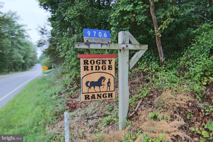 Property Photo:  9706 Mountain Road  PA 17028