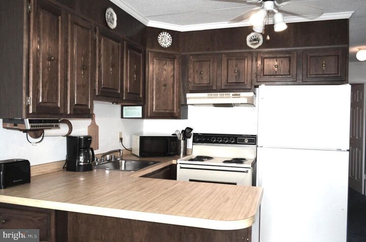 Property Photo: 9 138th Street 307 MD 21842