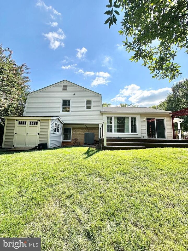Property Photo: 4410 Woodchuck Court VA 22003