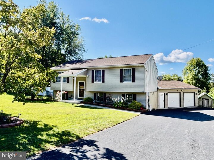 640 Mumper Lane  Dillsburg PA 17019 photo