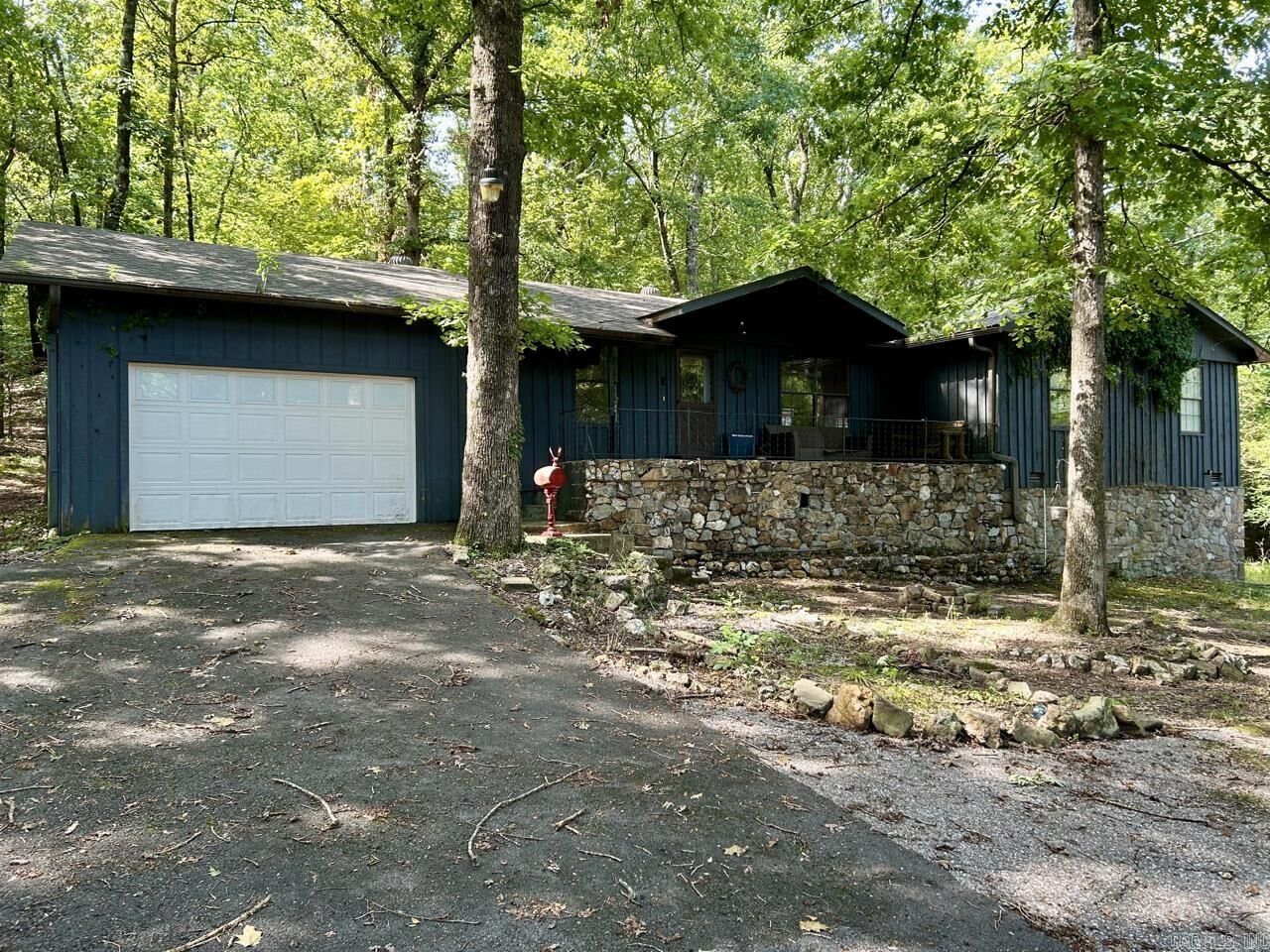 Property Photo: 210 Lawrence Lane AR 71913