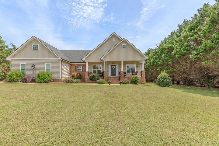 Property Photo: 2015 Smokerise Drive GA 30721