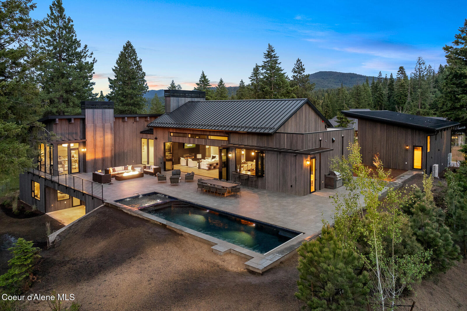 Property Photo: 2833 E Lower Pasture Rd ID 83833