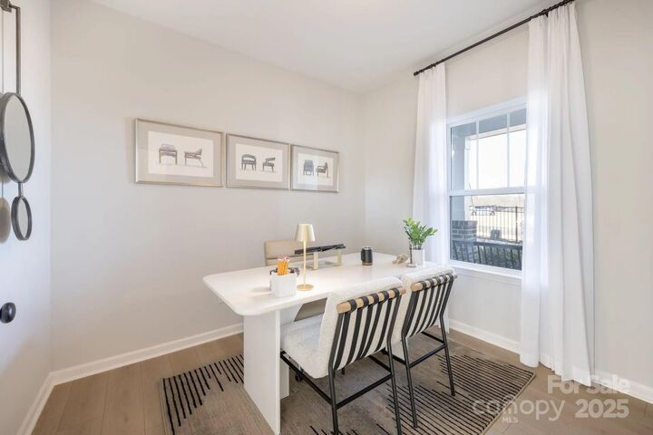 Property Photo:  6024 Branch Hill Circle  NC 28213 