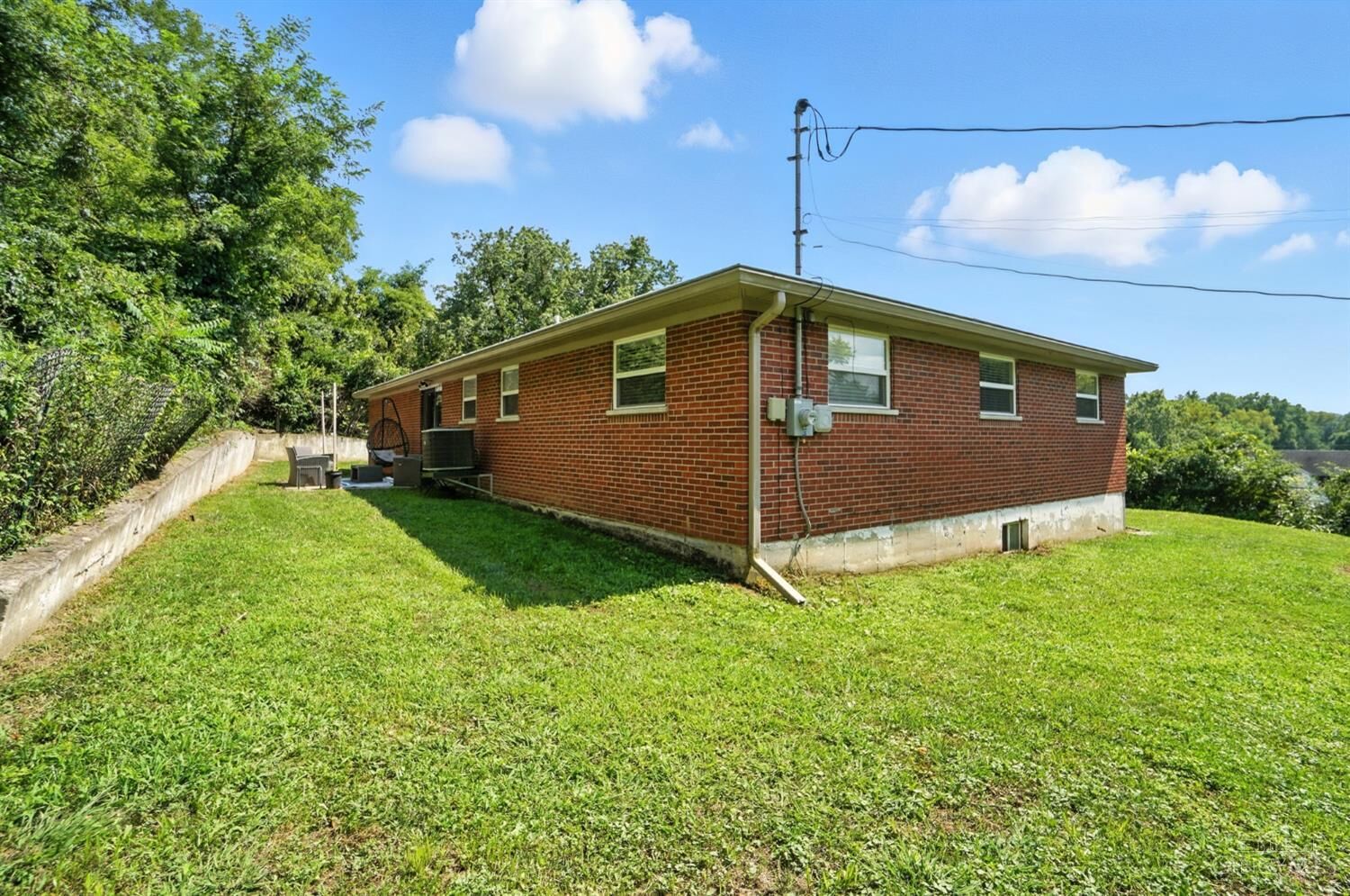 Property Photo: 1542 US Rt 50 OH 45150