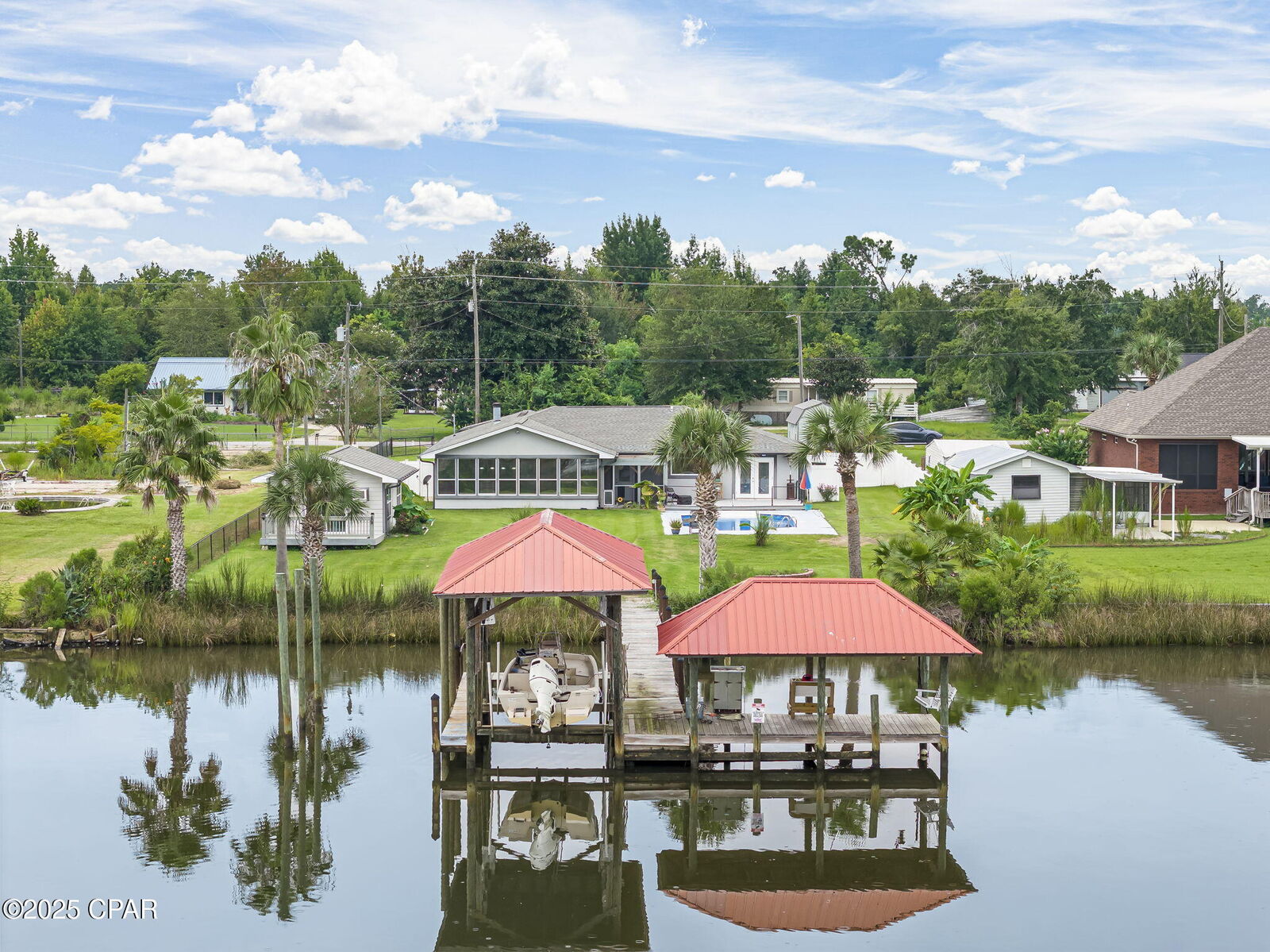 Property Photo: 7122 Bay Crest Road FL 32409