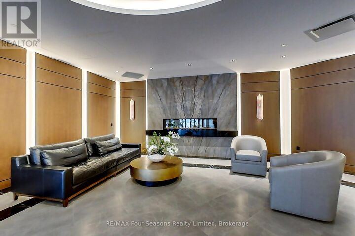Property Photo: 1 Hume Street 402 ON L9Y 0X3