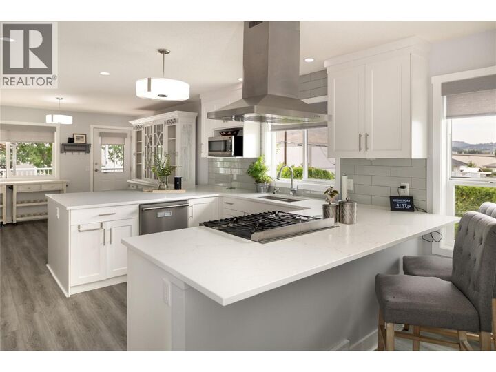 Property Photo: 764 Mayfair Court BC V1X 7H7
