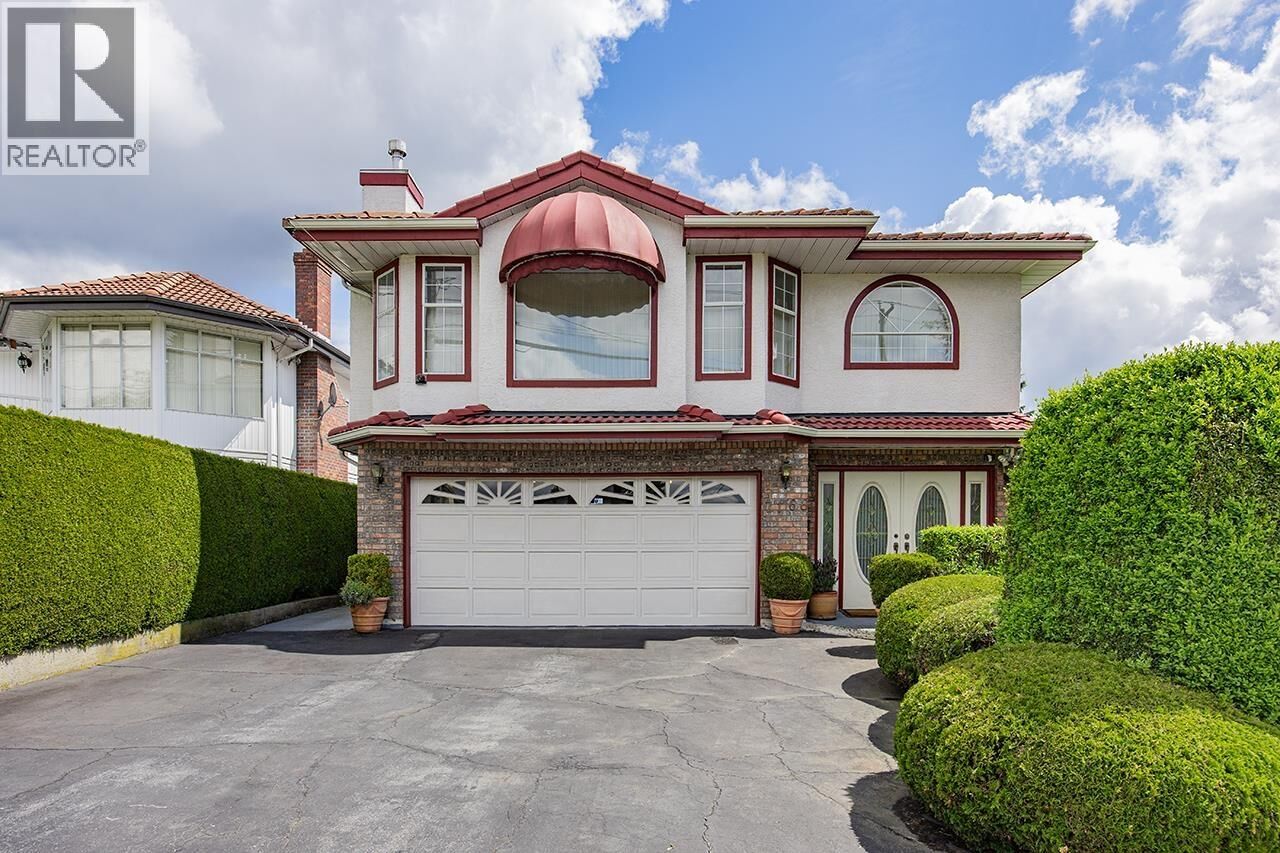 Property Photo:  7168 Sussex Avenue  BC V5J 3V3 