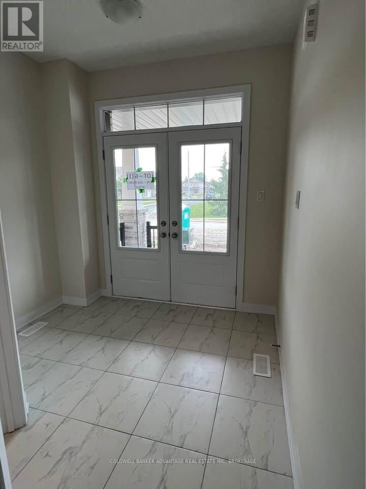Property Photo: 226 Forks Road ON L3C 7L7