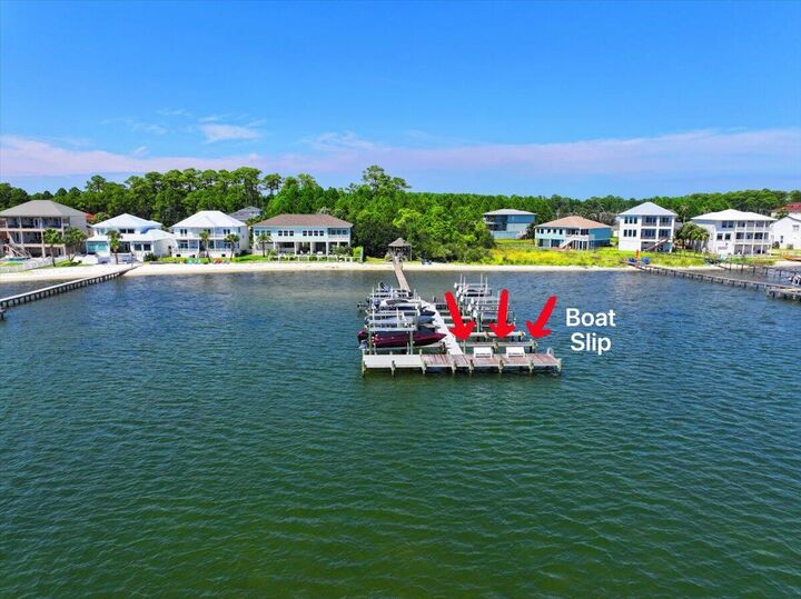 Property Photo:  564 Parish Boulevard  FL 32569 