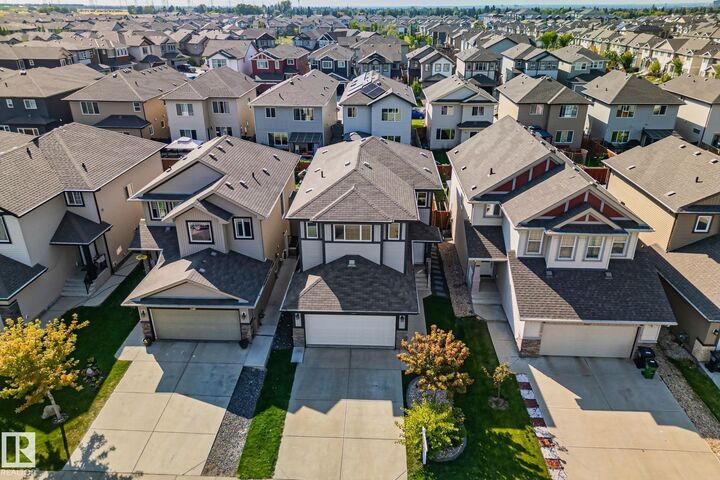 Property Photo: 1436 29 Street NW AB T6T 1A8
