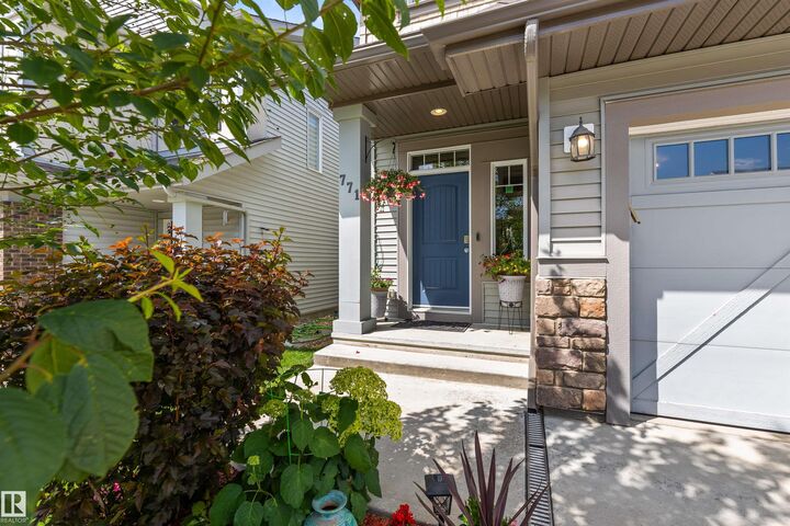 Property Photo: 771 Eagleson Crescent NW AB T6M 0V2