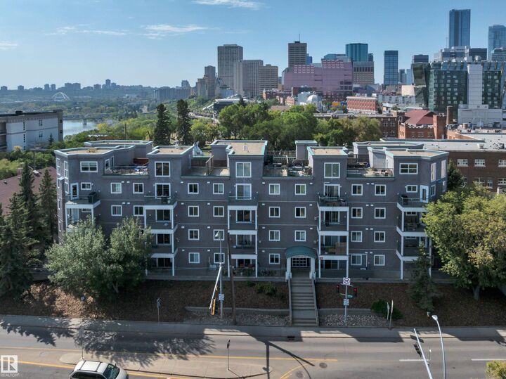 Property Photo: 10118 95 Street NW 408 AB T5H 4R6