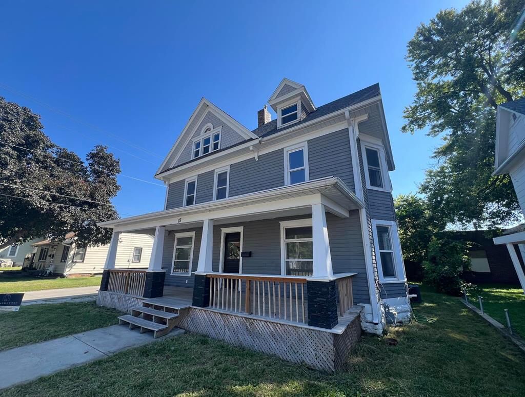 Property Photo:  15 N 13th Street  IA 50501 