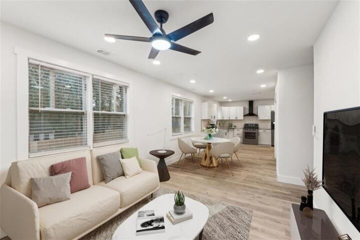 Property Photo:  1288 Almont Drive SW  GA 30310 