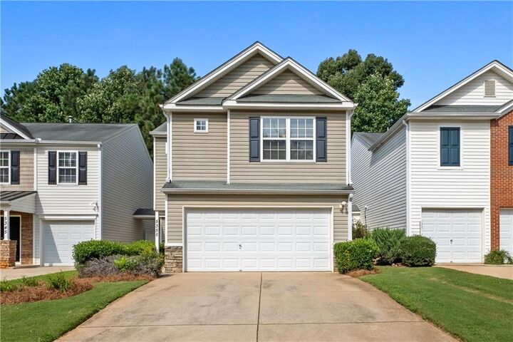 Property Photo: 5355 Mountain Top Place GA 30041