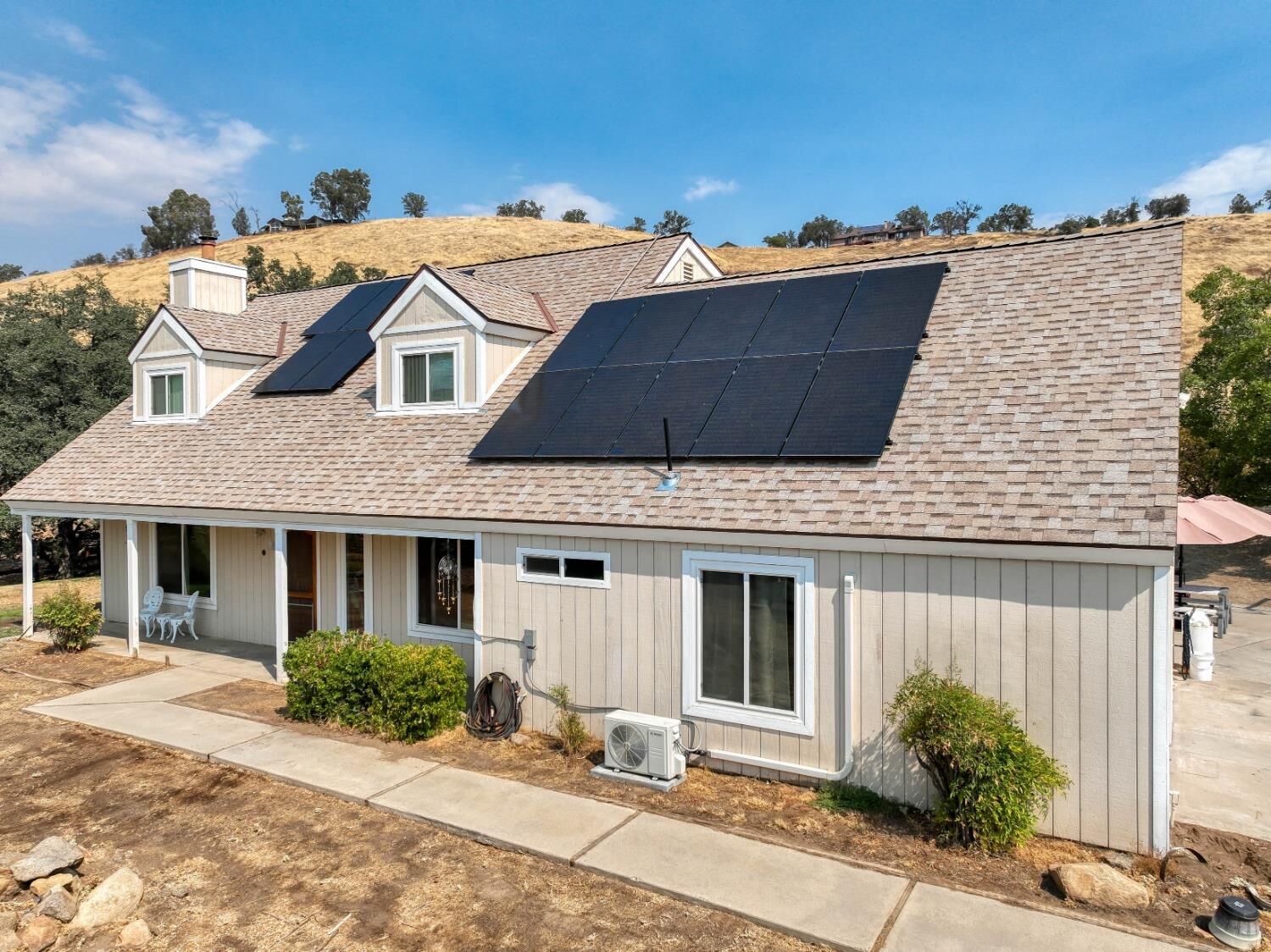 Property Photo:  15656 Millerton Road  CA 93651 
