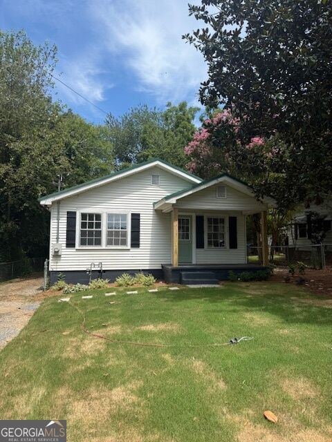 Property Photo: 421 E 20th Street SW GA 30161