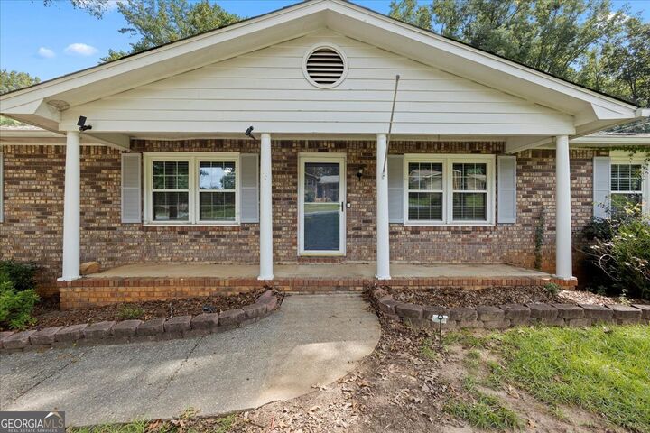 Property Photo: 5571 Christi Drive GA 30135