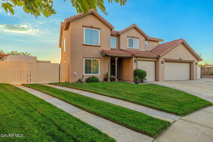 Property Photo: 6324 Jasper Court CA 93536