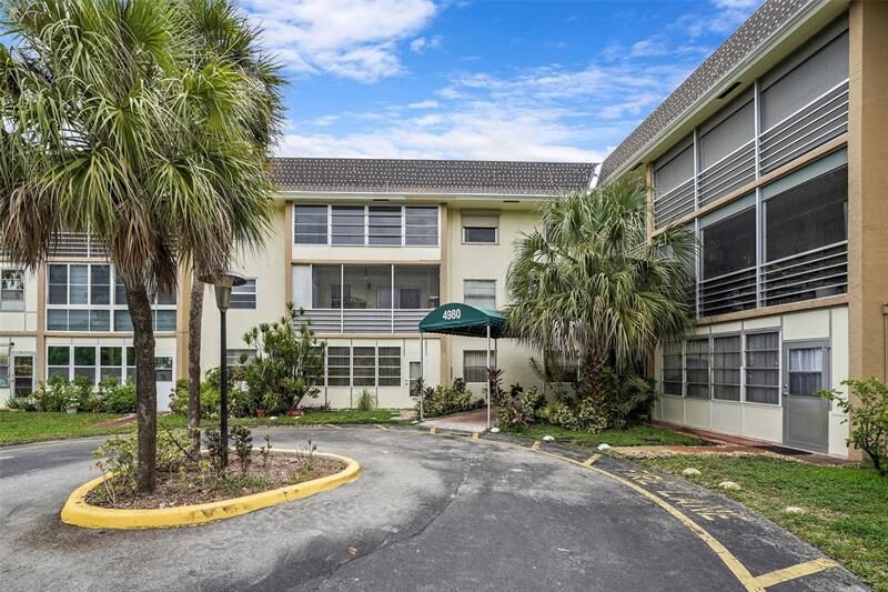 Property Photo: 4980 E Sabal Palm Blvd 330 FL 33319