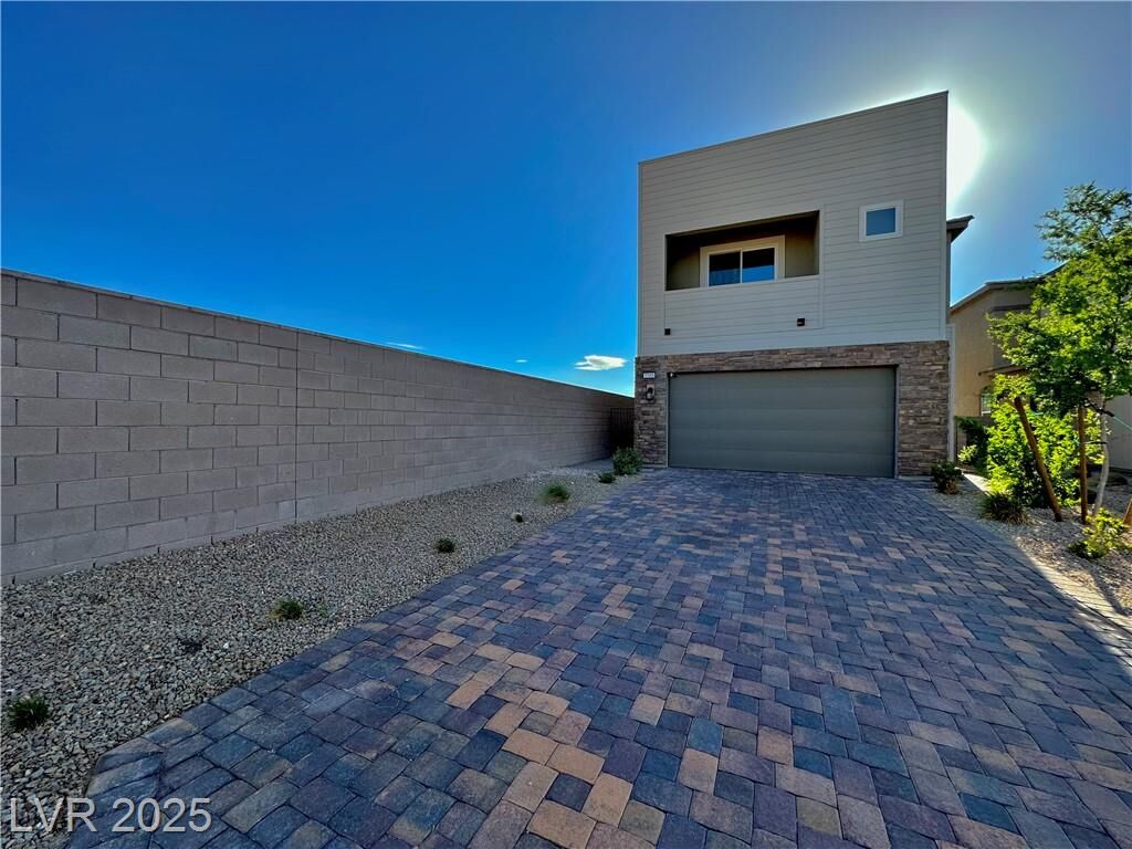 Property Photo: 7793 Vino Vranec Court NV 89113