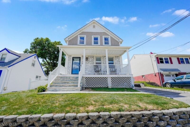 Property Photo:  139 Ohlson Ave  NJ 07110 