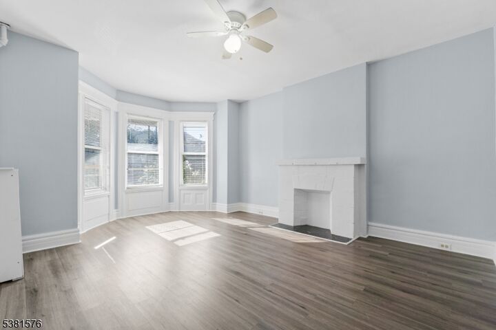 Property Photo: 147 Seymour Ave NJ 07108