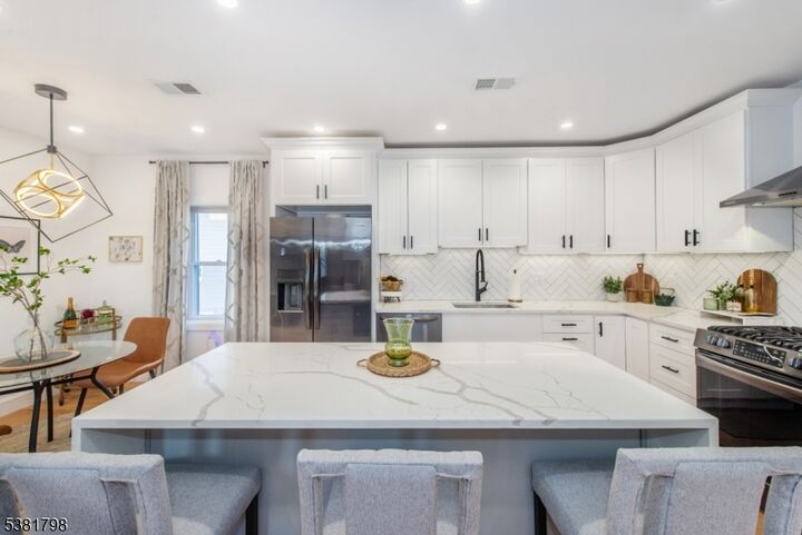 Property Photo:  174 Brinkerhoff St  NJ 07660 