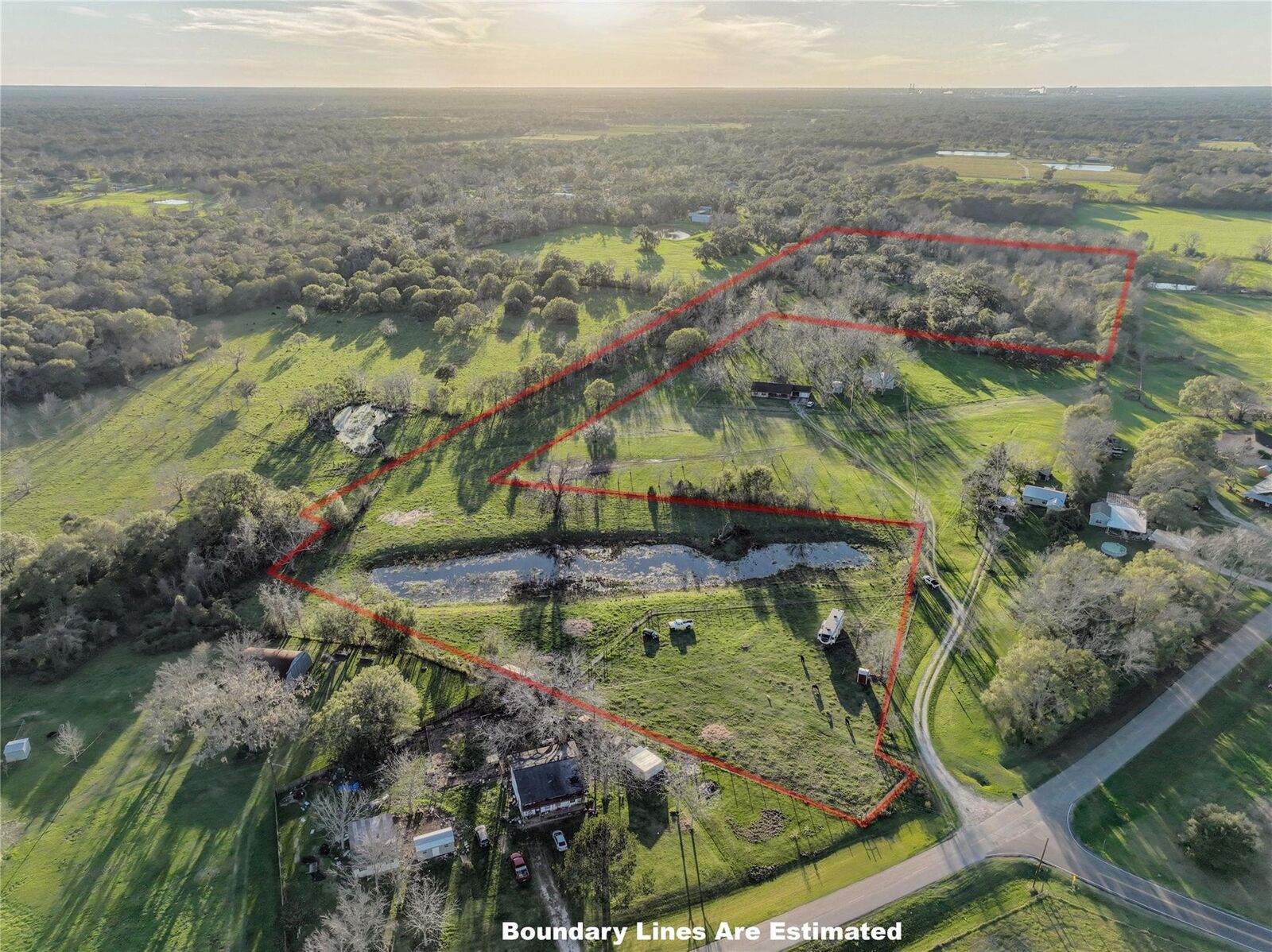 Property Photo:  4995 County Road 356  TX 77422 