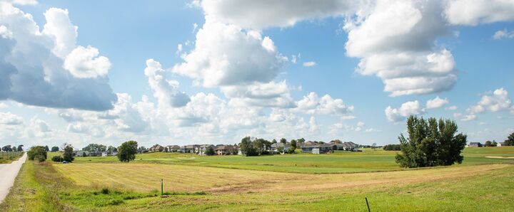 Property Photo: 901 SE 29th Avenue IA 50677