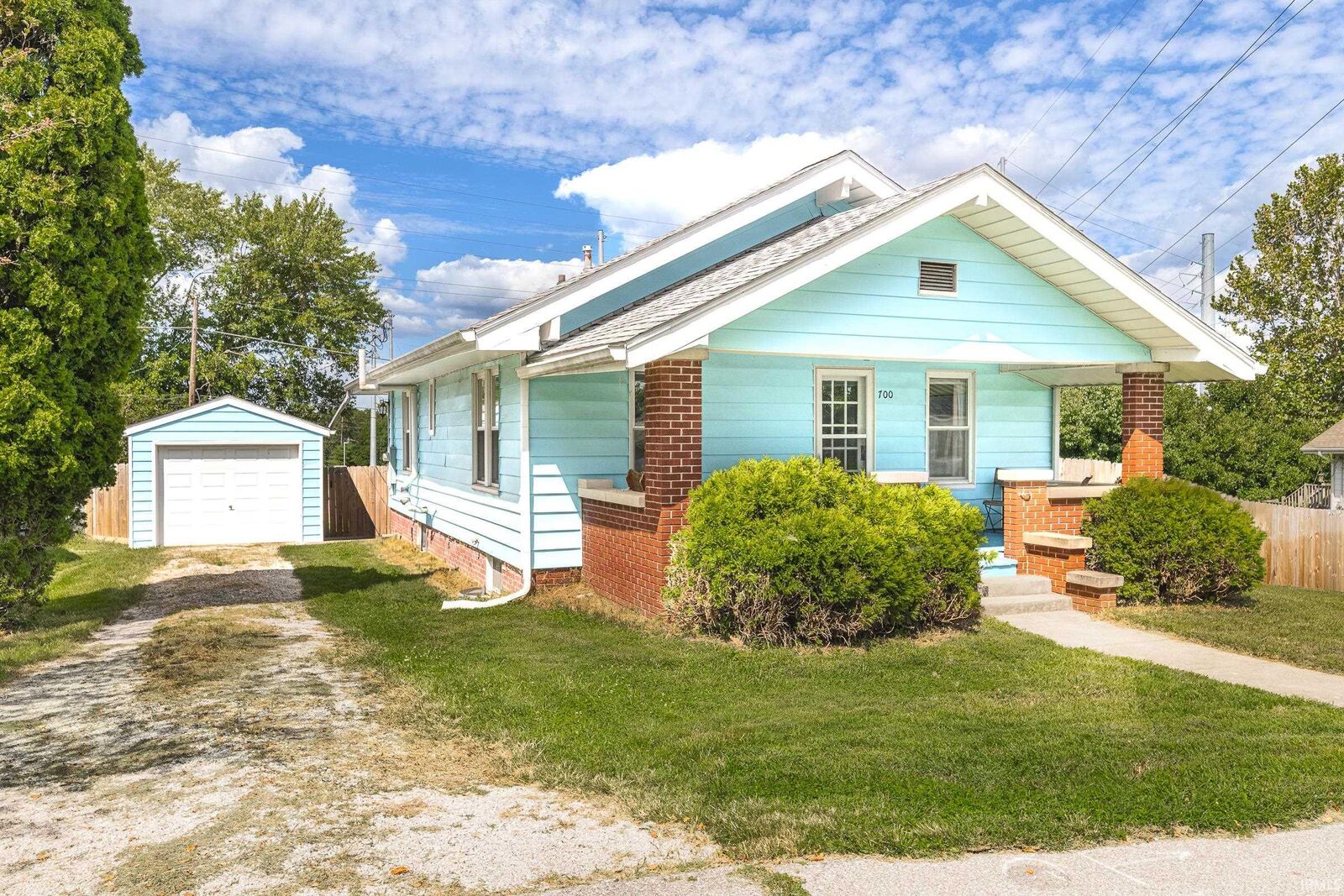 Property Photo: 700 W Cherokee Street IN 47403