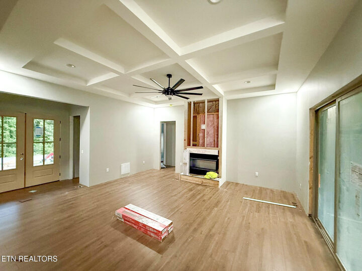 Property Photo:  1084 Cumberland View Drive  TN 38571 